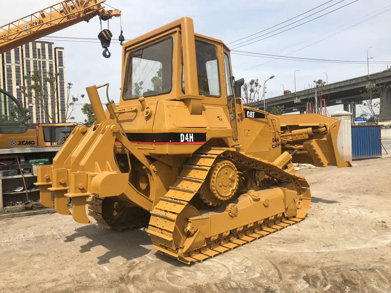 CATERPILLAR D4H - 推土机:图5 CATERPILLAR D4H - 推土机:图5