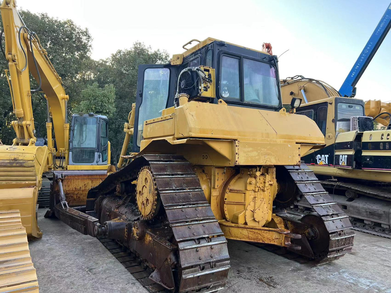 CATERPILLAR D6H - 推土机:图2 CATERPILLAR D6H - 推土机:图2