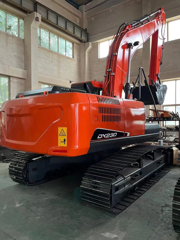 DOOSAN DX230 - 履带式挖掘机:图2 DOOSAN DX230 - 履带式挖掘机:图2