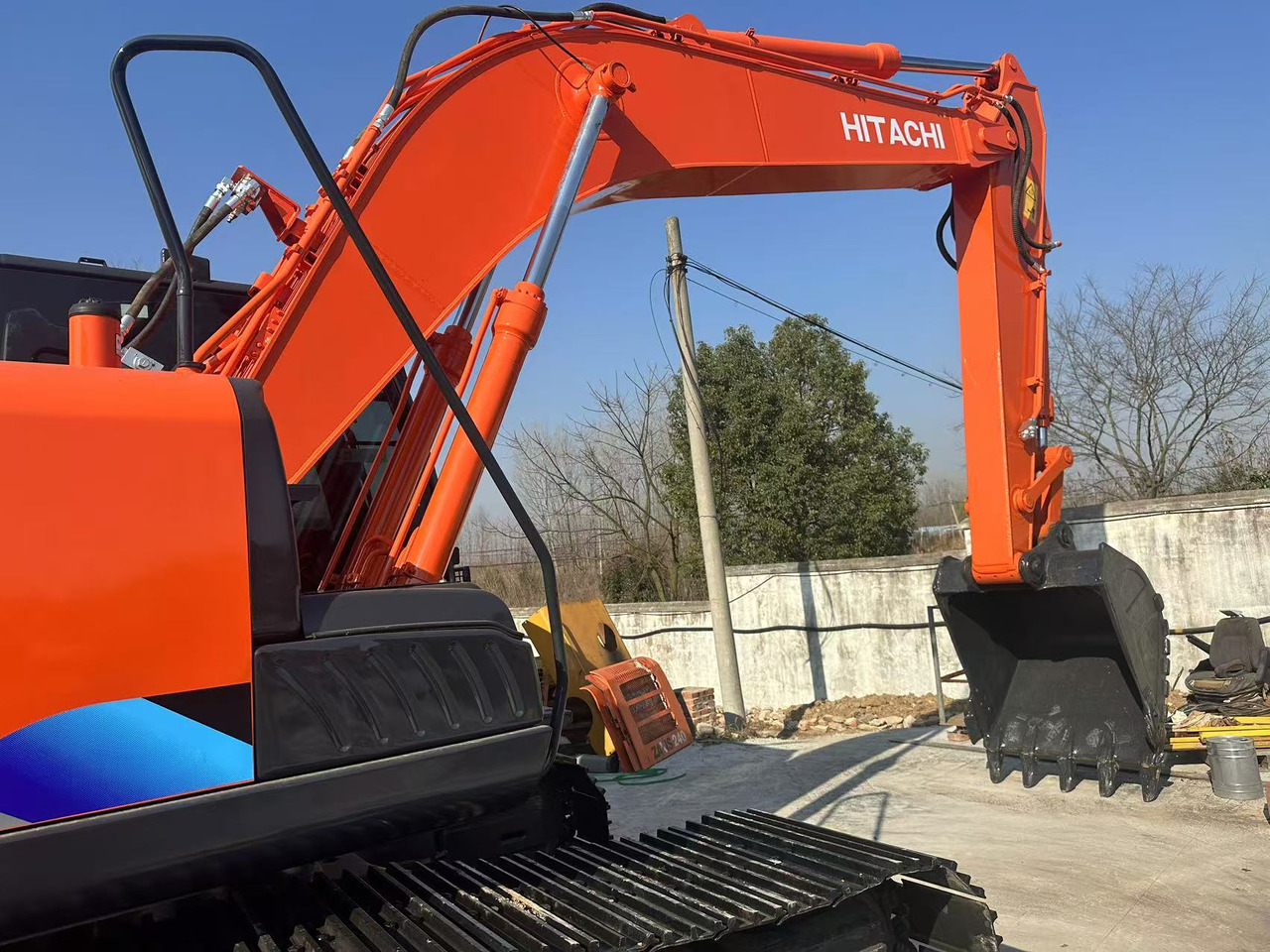 HITACHI ZX210-5G - 履带式挖掘机:图3 HITACHI ZX210-5G - 履带式挖掘机:图3