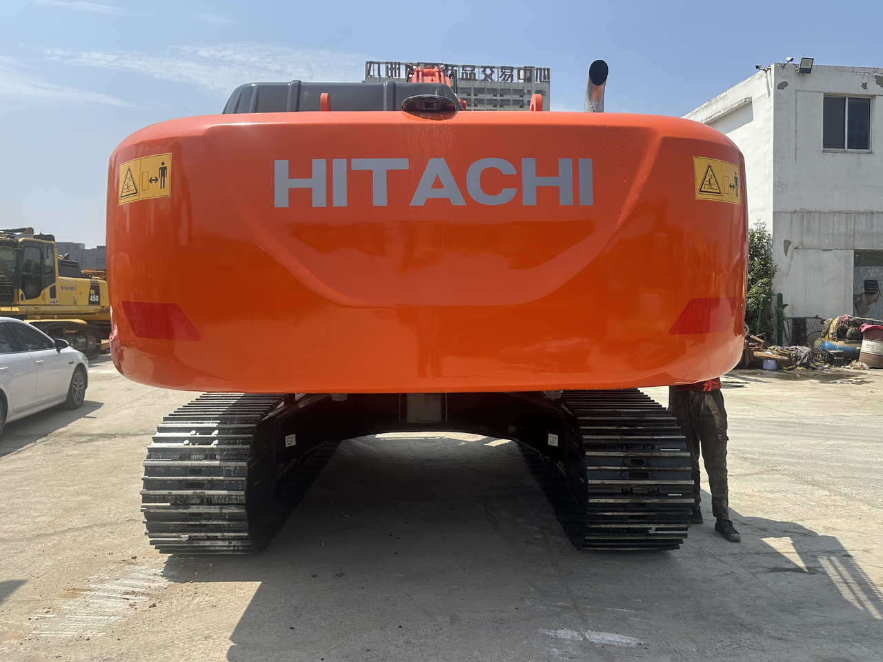 HITACHI ZX350H-5G - 履带式挖掘机:图4 HITACHI ZX350H-5G - 履带式挖掘机:图4