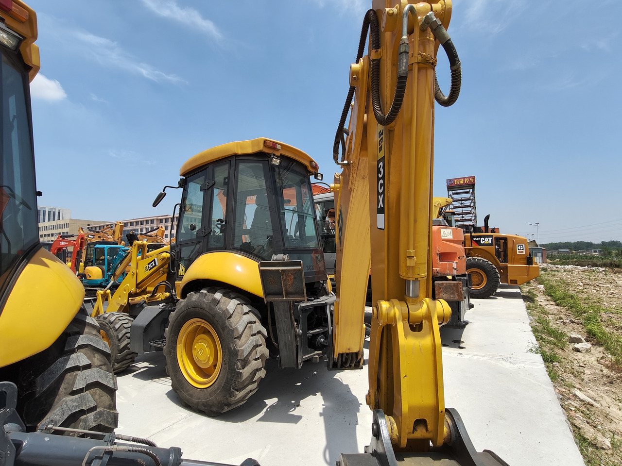 JCB 3CX - 反铲装载机:图4 JCB 3CX - 反铲装载机:图4