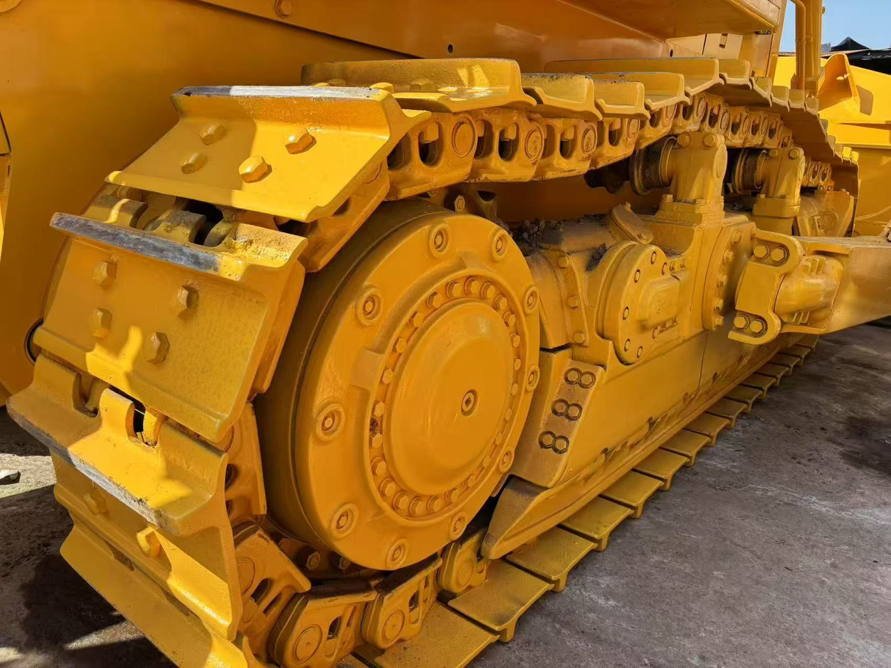 KOMATSU D375 - 推土机:图4 KOMATSU D375 - 推土机:图4