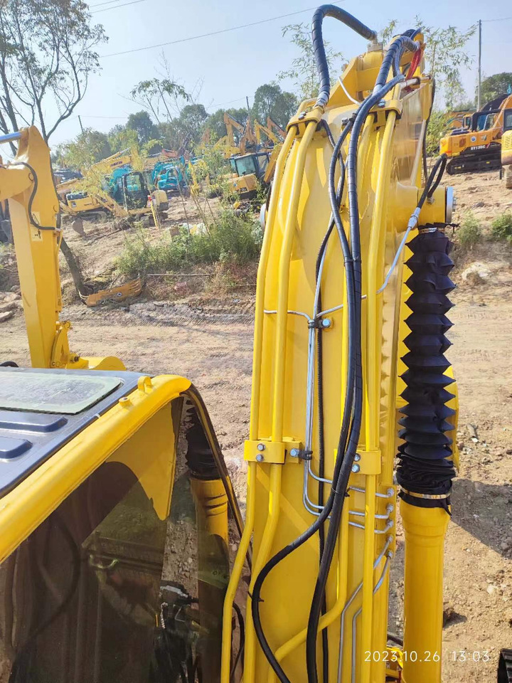 KOMATSU PC120-8 - 履带式挖掘机:图4 KOMATSU PC120-8 - 履带式挖掘机:图4