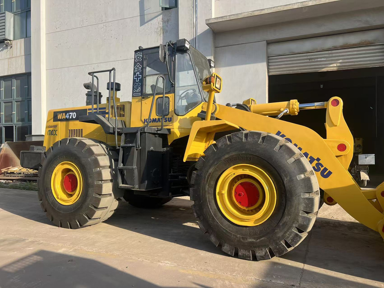 KOMATSU WA470-3 - 轮式装载机:图4 KOMATSU WA470-3 - 轮式装载机:图4