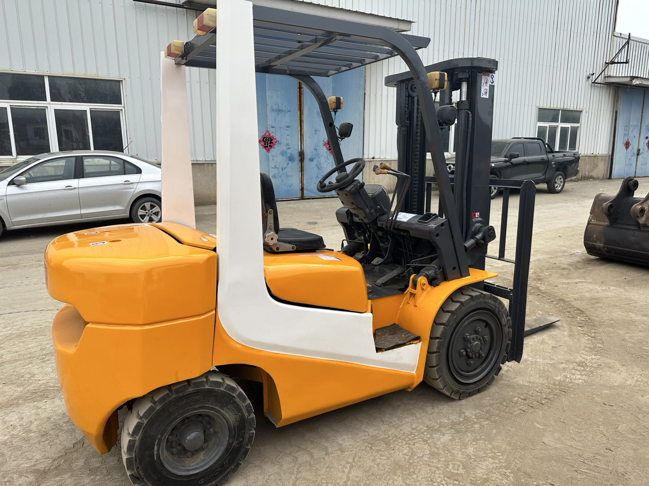 TCM FD30 - 柴油叉车:图2 TCM FD30 - 柴油叉车:图2
