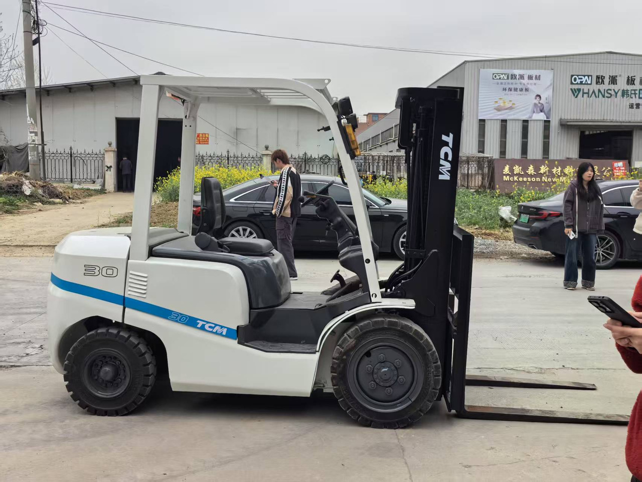 TCM FD30 - 柴油叉车:图3 TCM FD30 - 柴油叉车:图3