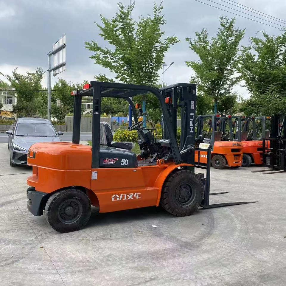 TOYOTA 50 - 柴油叉车:图1 TOYOTA 50 - 柴油叉车:图1