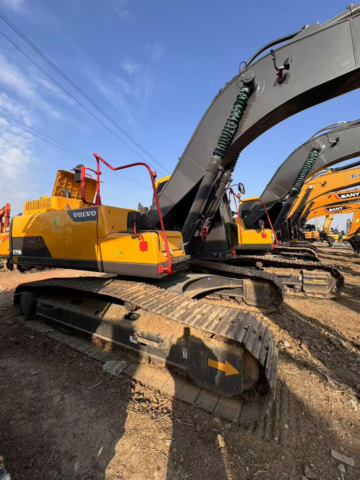 VOLVO EC250D - 履带式挖掘机:图2 VOLVO EC250D - 履带式挖掘机:图2