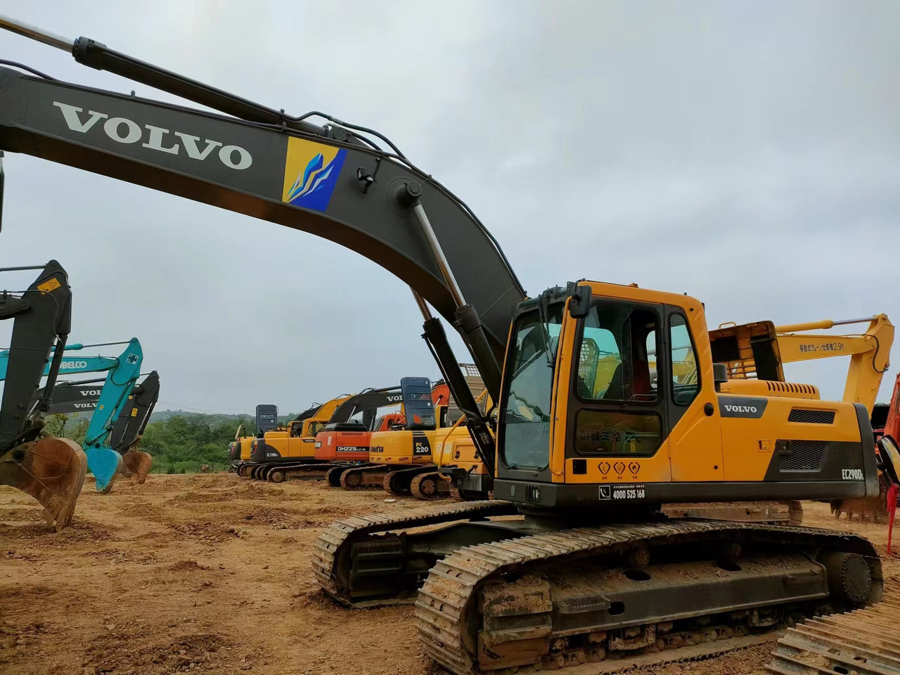 VOLVO EC290 - 履带式挖掘机:图3 VOLVO EC290 - 履带式挖掘机:图3