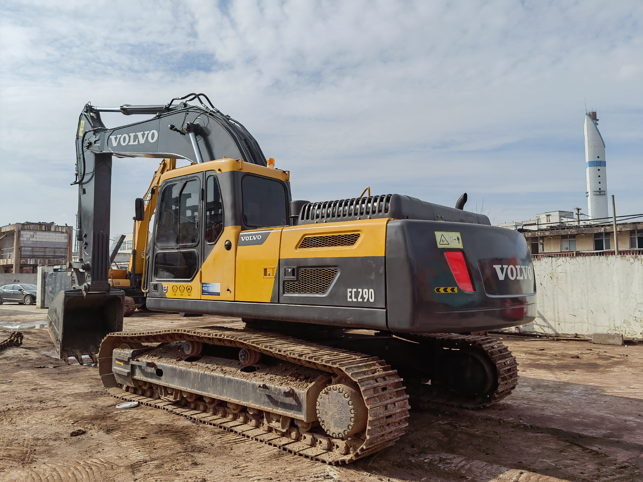 VOLVO EC290 - 履带式挖掘机:图4 VOLVO EC290 - 履带式挖掘机:图4