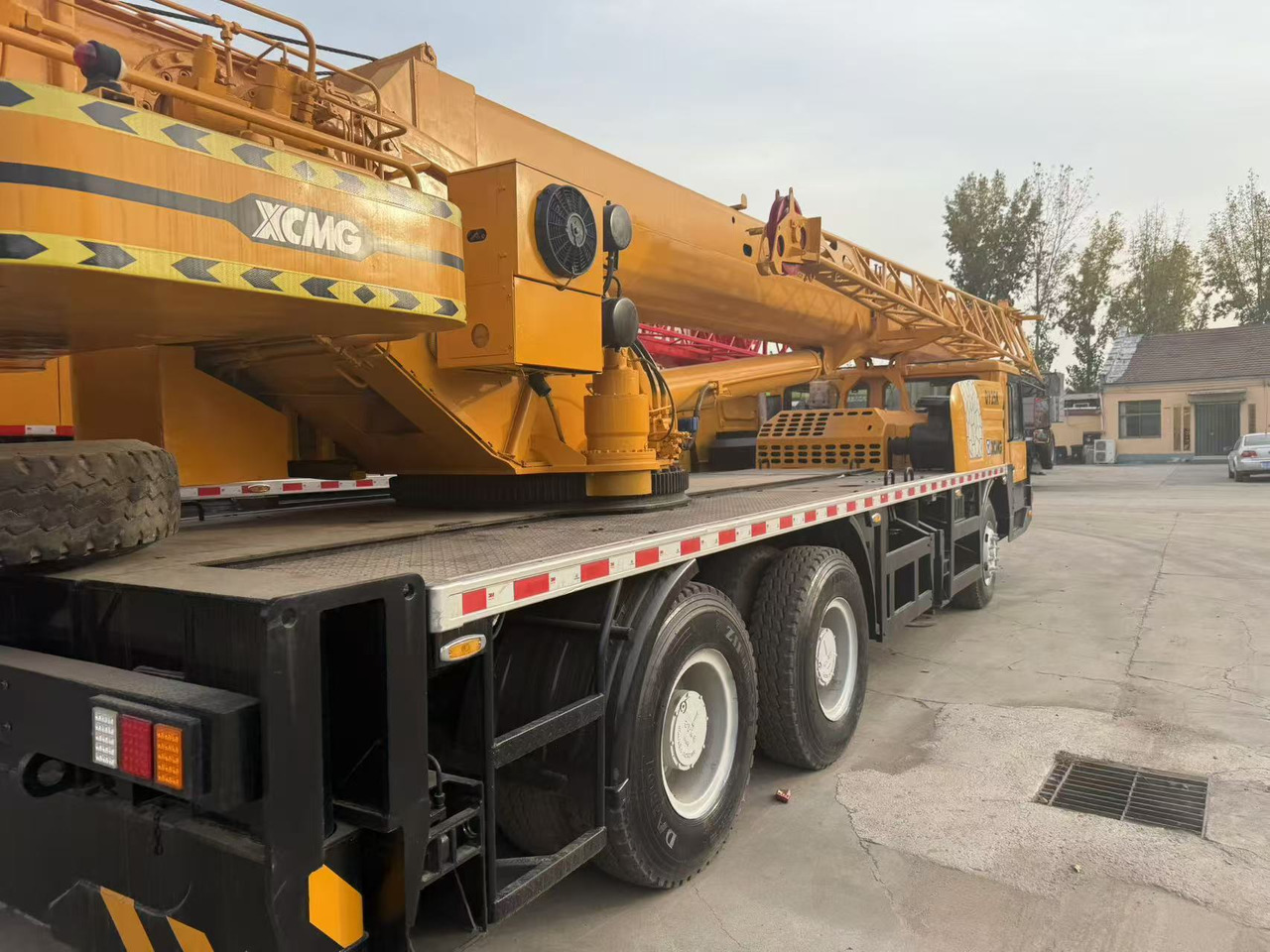 XCMG QY25K5C - 移动式起重机:图2 XCMG QY25K5C - 移动式起重机:图2