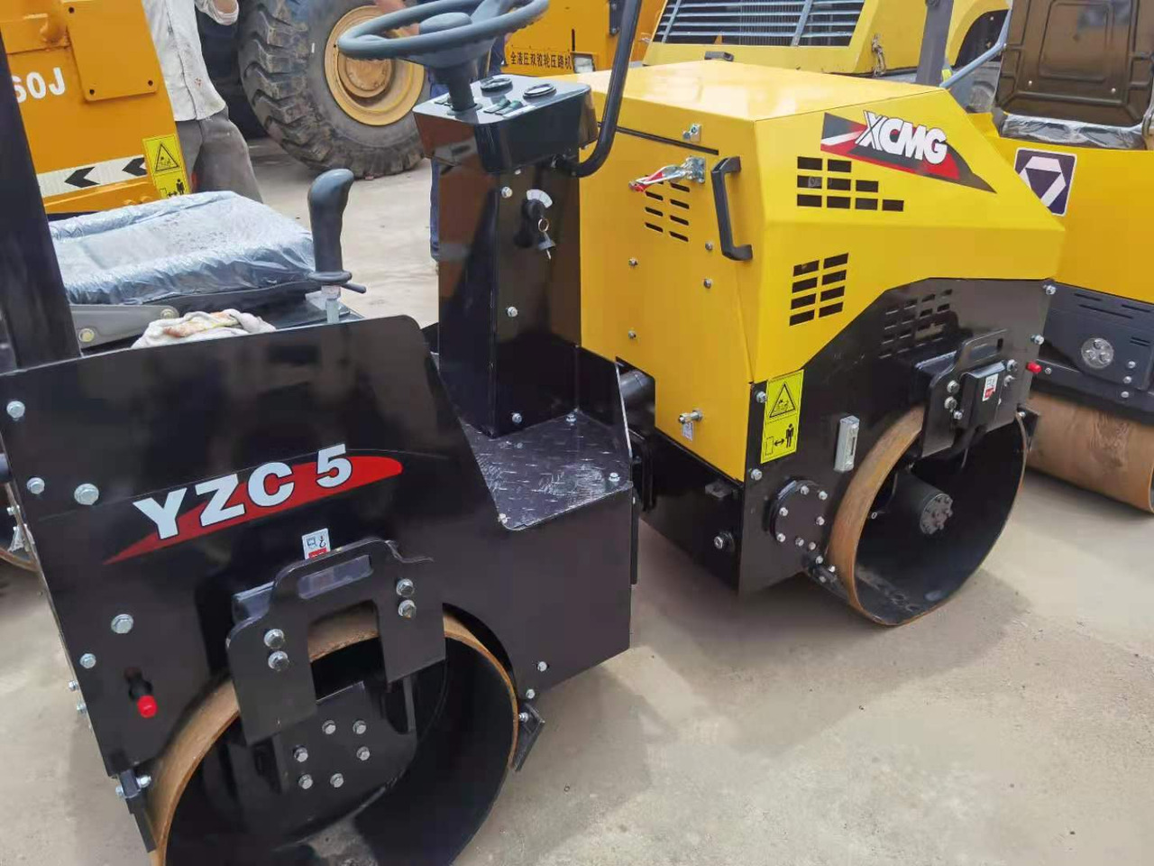 XCMG YZC5 - 压路机:图5 XCMG YZC5 - 压路机:图5