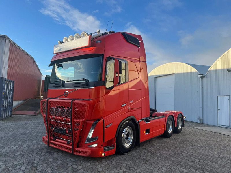 Volvo FH 16.750 FH 16 6x4 - 牵引车:图2 Volvo FH 16.750 FH 16 6x4 - 牵引车:图2