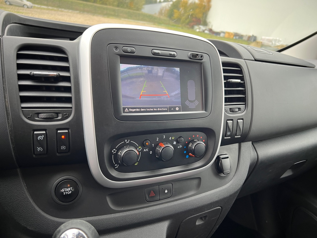 FIAT Talento 6 Places L2H1 EcoJet 145ch Chaine - 康比货车:图4 FIAT Talento 6 Places L2H1 EcoJet 145ch Chaine - 康比货车:图4