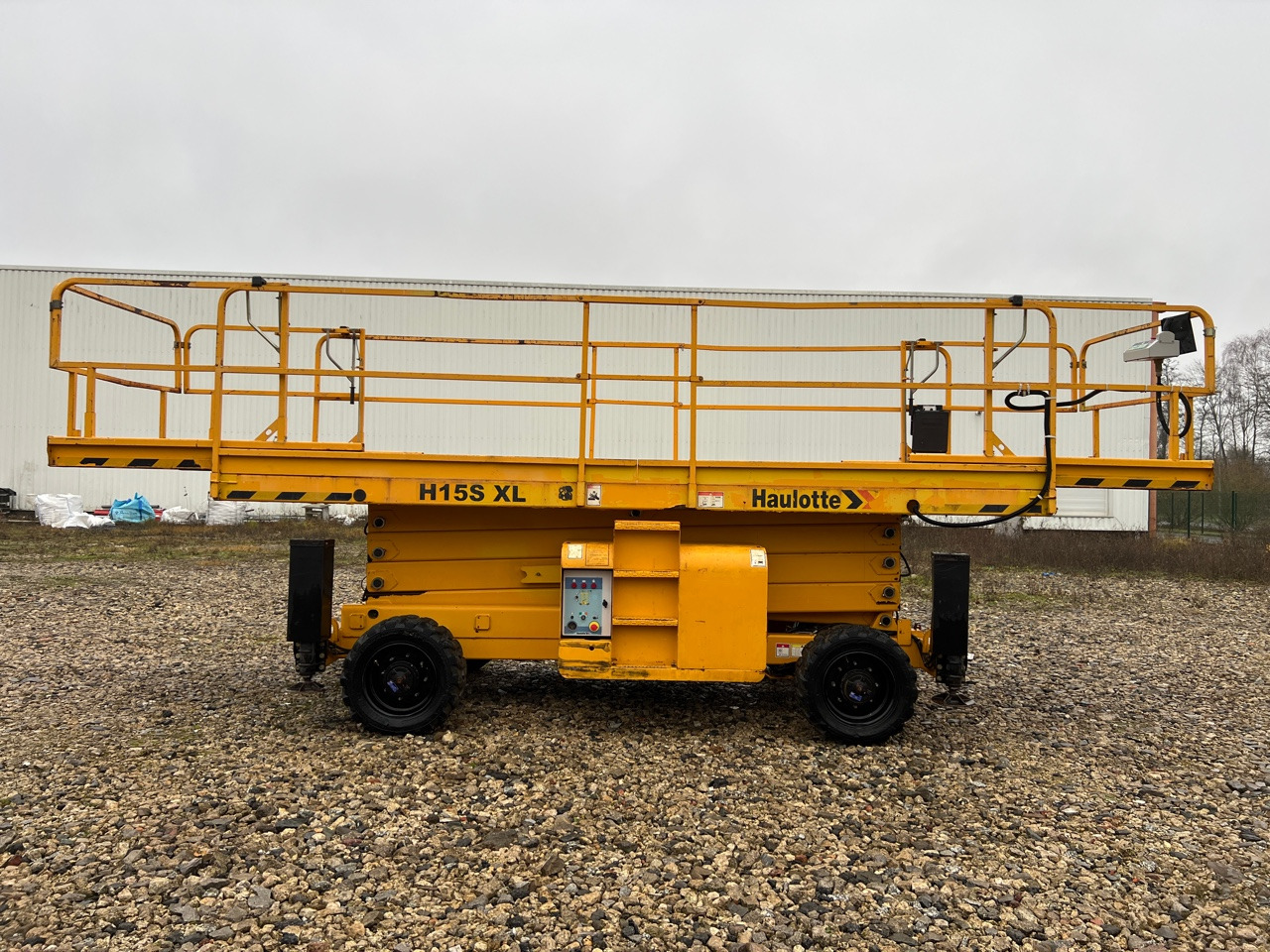 HAULOTTE H15SXL - 剪式升降机:图1 HAULOTTE H15SXL - 剪式升降机:图1