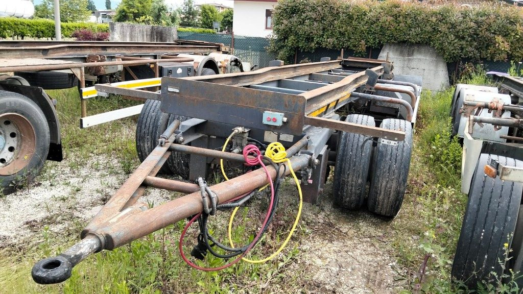 CARDI RIMORCHIO CARDI SCARRABILE PNEUMATICO - 滚出式/ 箕斗拖车:图1 CARDI RIMORCHIO CARDI SCARRABILE PNEUMATICO - 滚出式/ 箕斗拖车:图1