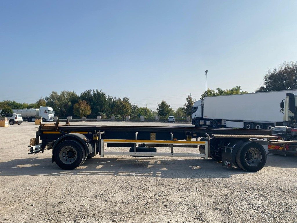CARDI RIMORCHIO CARDI SCARRABILE PNEUMATICO - 滚出式/ 箕斗拖车:图4 CARDI RIMORCHIO CARDI SCARRABILE PNEUMATICO - 滚出式/ 箕斗拖车:图4