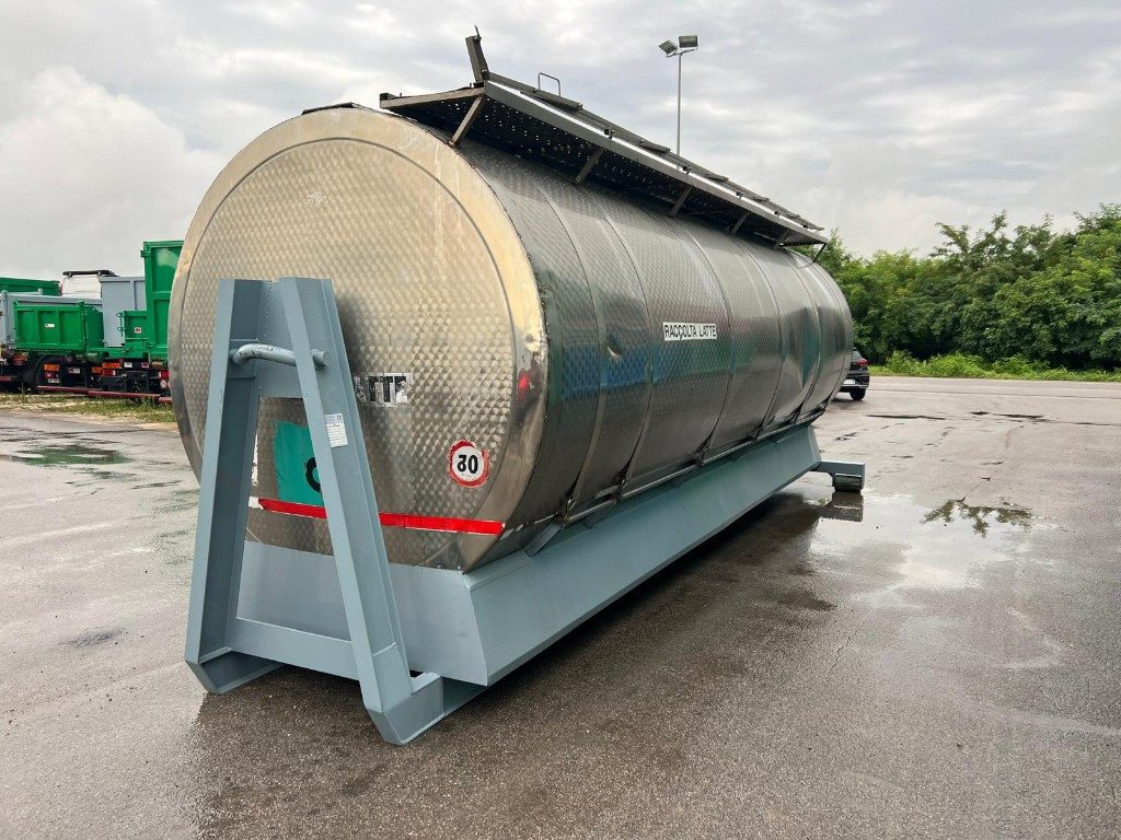 CISTERNA USATA SCARRABILE IN ACCIAIO - 滚出式集装箱:图3 CISTERNA USATA SCARRABILE IN ACCIAIO - 滚出式集装箱:图3