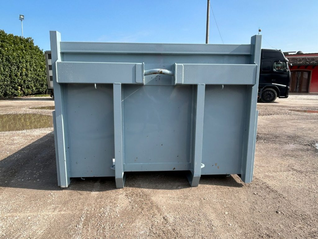 CONTAINER A PIANALE NUOVO CON SPONDE IN TR5 - 滚出式集装箱:图2 CONTAINER A PIANALE NUOVO CON SPONDE IN TR5 - 滚出式集装箱:图2