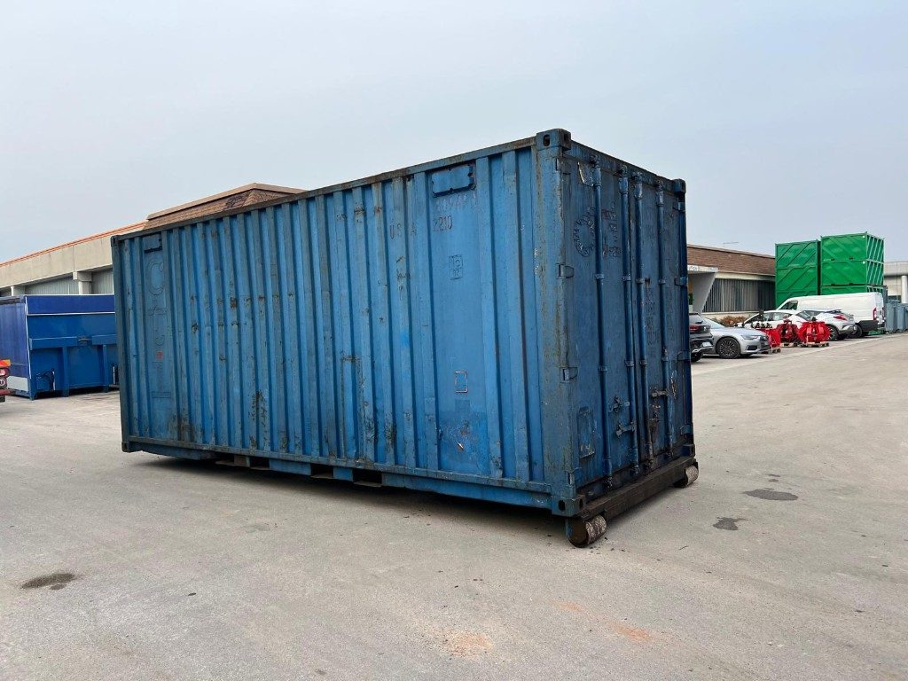 CONTAINER MARITTIMO USATO SCARRABILE - 滚出式集装箱:图5 CONTAINER MARITTIMO USATO SCARRABILE - 滚出式集装箱:图5