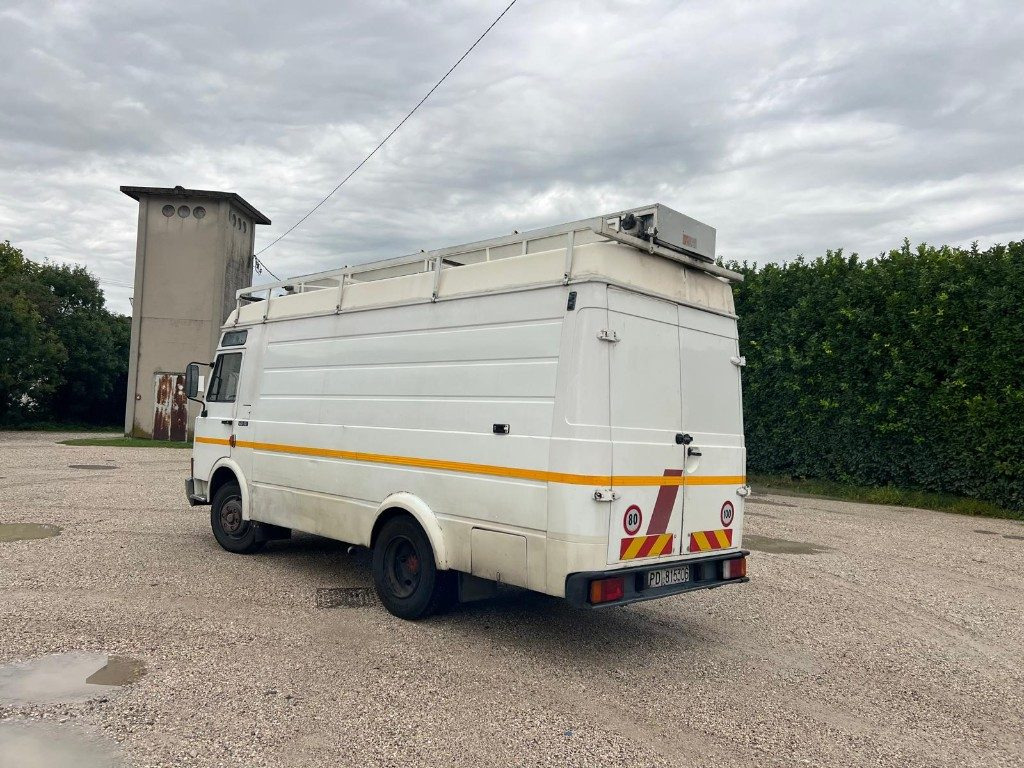 FIAT 60 10 - 无侧窗厢式货车:图3 FIAT 60 10 - 无侧窗厢式货车:图3