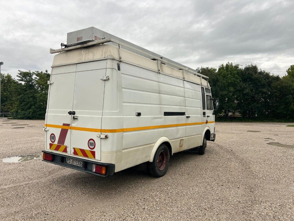 FIAT 60 10 - 无侧窗厢式货车:图4 FIAT 60 10 - 无侧窗厢式货车:图4