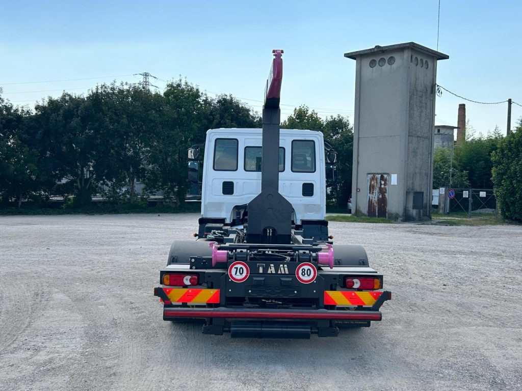 IVECO 120EL22 CON SCARRABILE NUOVO - 吊钩升降车:图5 IVECO 120EL22 CON SCARRABILE NUOVO - 吊钩升降车:图5