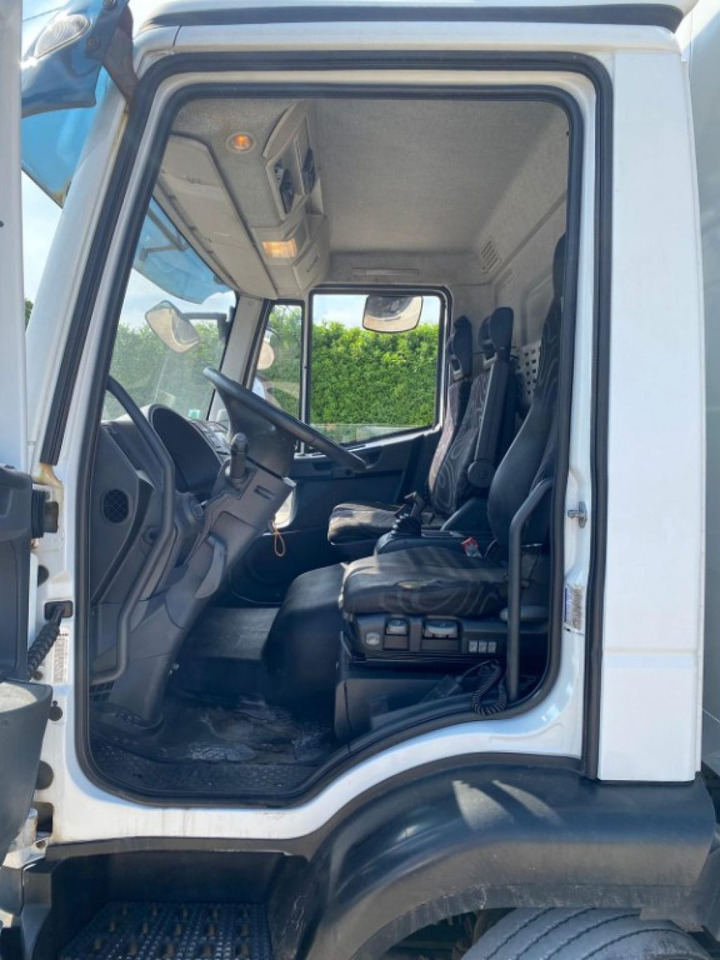 IVECO EUROCARGO 120E25 SCARRABILE - 吊钩升降车:图5 IVECO EUROCARGO 120E25 SCARRABILE - 吊钩升降车:图5