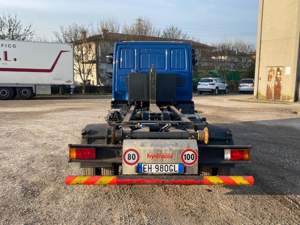 IVECO EUROCARGO 75E18 SCARRABILE - 吊钩升降车:图5 IVECO EUROCARGO 75E18 SCARRABILE - 吊钩升降车:图5