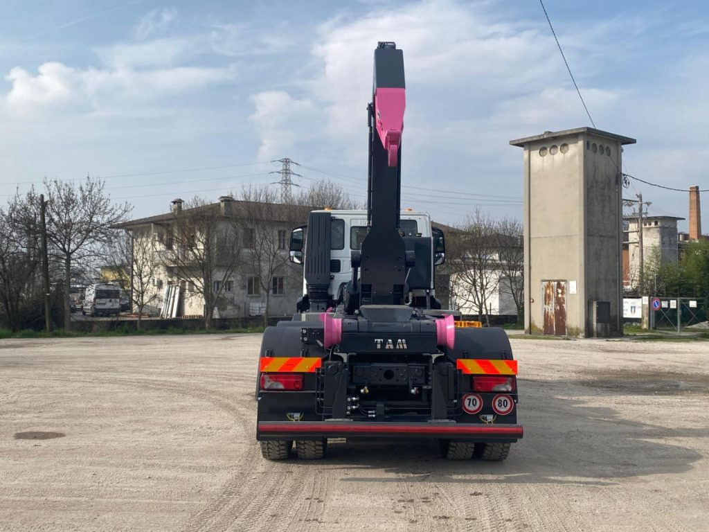 IVECO TRAKKER T-WAY AD510 NUOVO SCARRABILE - 吊钩升降车:图4 IVECO TRAKKER T-WAY AD510 NUOVO SCARRABILE - 吊钩升降车:图4