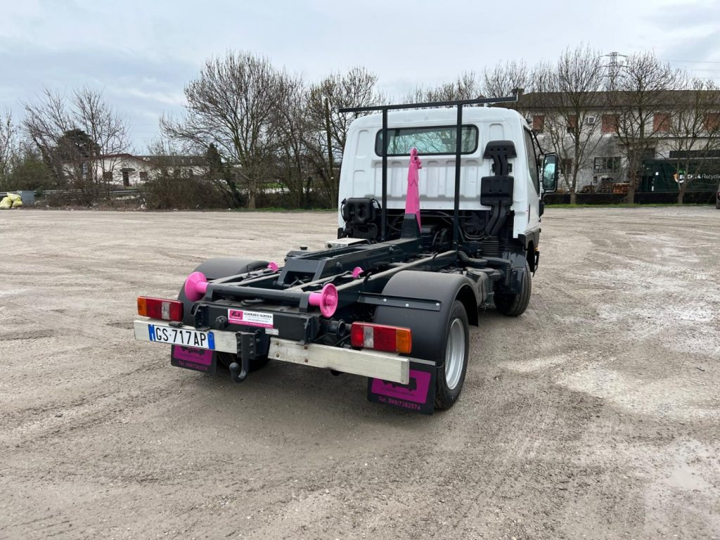 MITSUBISHI CANTER 3.0 SCARRABILE - 吊钩升降车:图5 MITSUBISHI CANTER 3.0 SCARRABILE - 吊钩升降车:图5