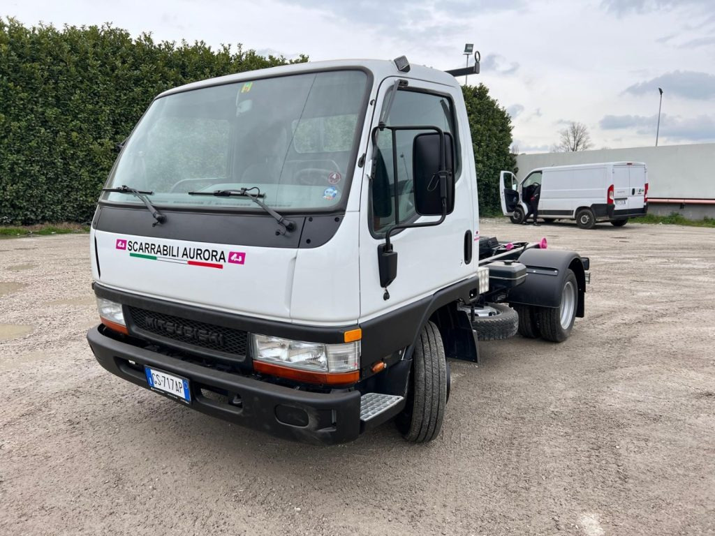 MITSUBISHI CANTER 3.0 SCARRABILE - 吊钩升降车:图2 MITSUBISHI CANTER 3.0 SCARRABILE - 吊钩升降车:图2