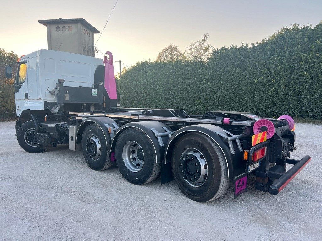 RENAULT 420 USATO SCARRABILE 8X2 - 吊钩升降车:图4 RENAULT 420 USATO SCARRABILE 8X2 - 吊钩升降车:图4