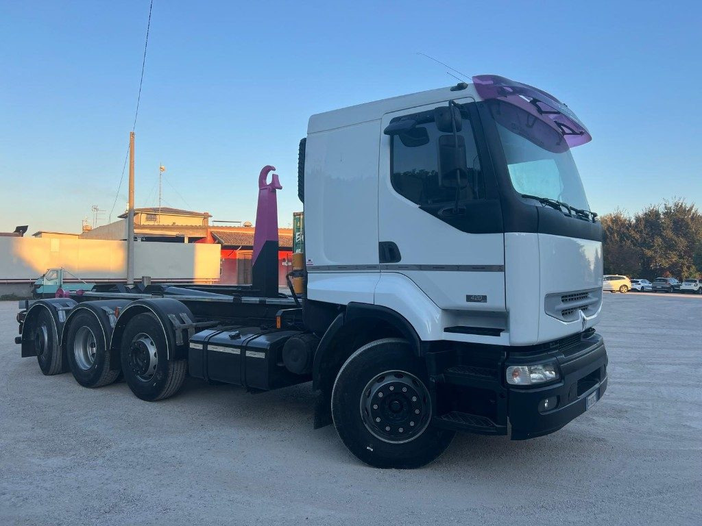 RENAULT 420 USATO SCARRABILE 8X2 - 吊钩升降车:图5 RENAULT 420 USATO SCARRABILE 8X2 - 吊钩升降车:图5