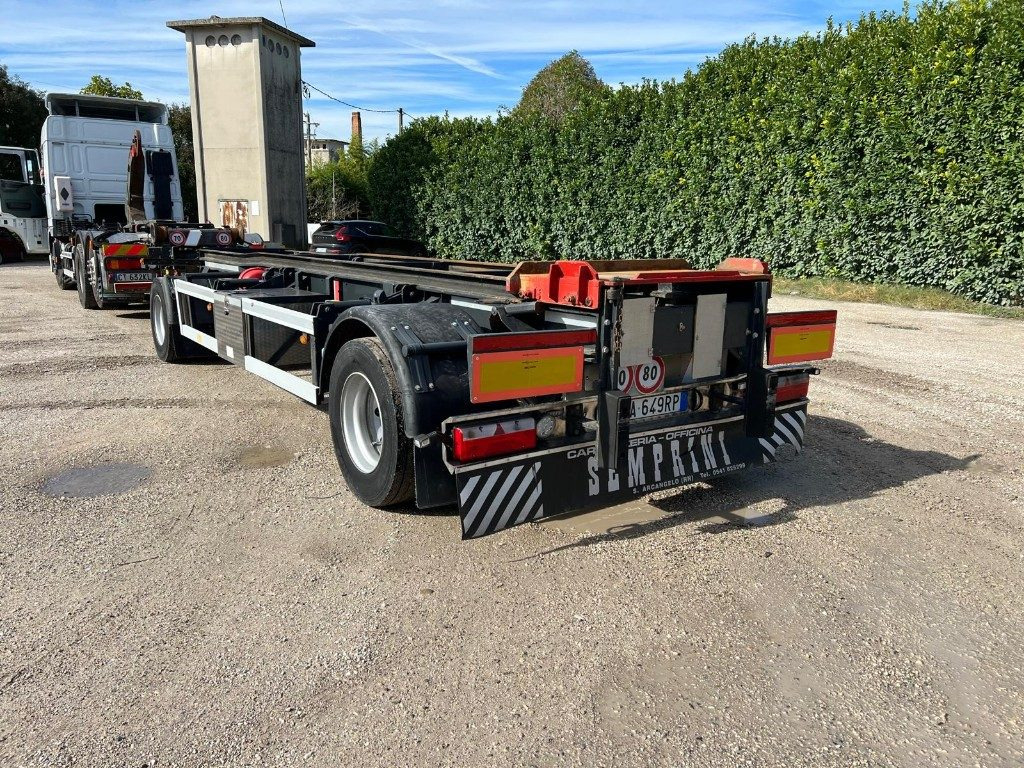 ZORZI RIMORCHIO SCARRABILE ZORZI 20R070 - 滚出式/ 箕斗拖车:图2 ZORZI RIMORCHIO SCARRABILE ZORZI 20R070 - 滚出式/ 箕斗拖车:图2