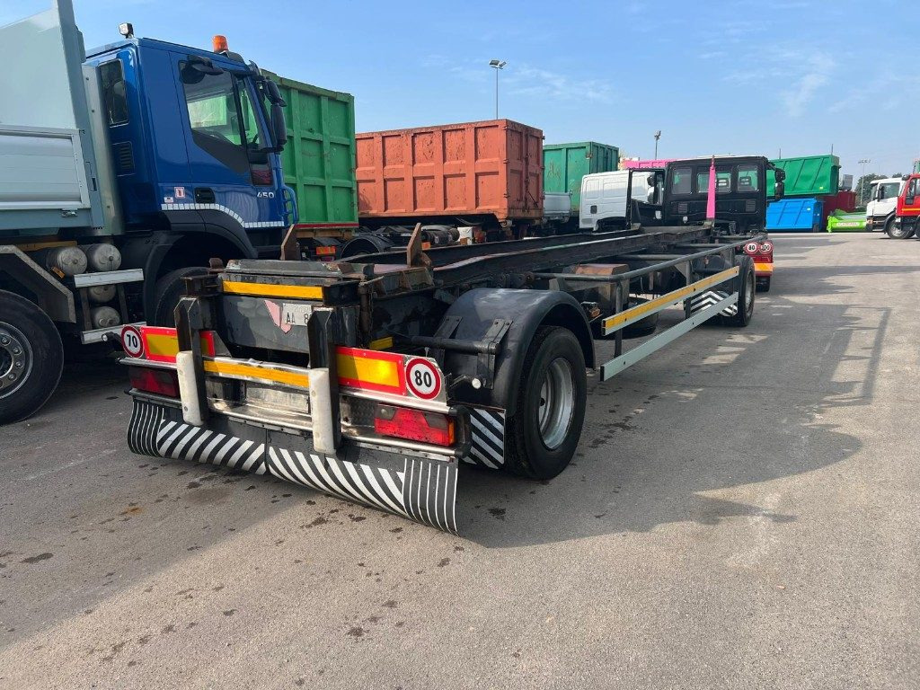 ZORZI RIMORCHIO ZORZI 20R075 SCARRABILE PNEUMATICO - 滚出式/ 箕斗拖车:图3 ZORZI RIMORCHIO ZORZI 20R075 SCARRABILE PNEUMATICO - 滚出式/ 箕斗拖车:图3