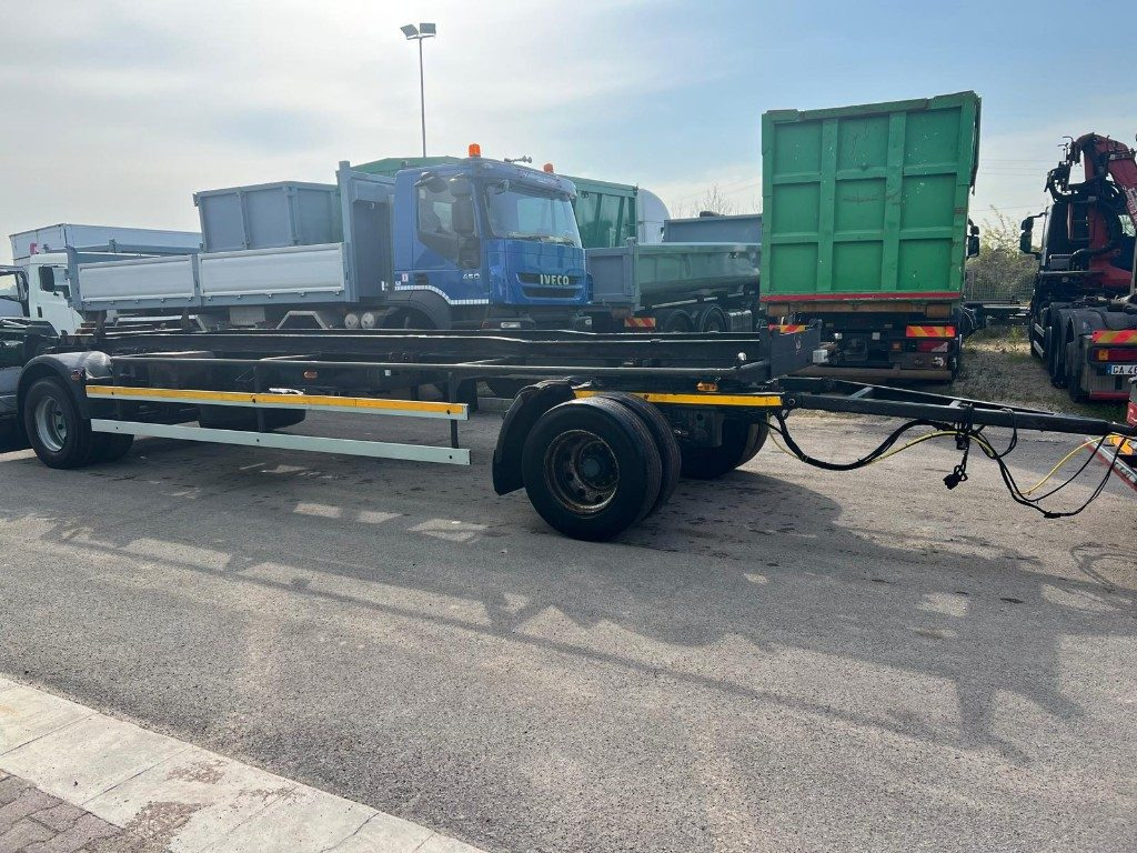 ZORZI RIMORCHIO ZORZI 20R075 SCARRABILE PNEUMATICO - 滚出式/ 箕斗拖车:图4 ZORZI RIMORCHIO ZORZI 20R075 SCARRABILE PNEUMATICO - 滚出式/ 箕斗拖车:图4