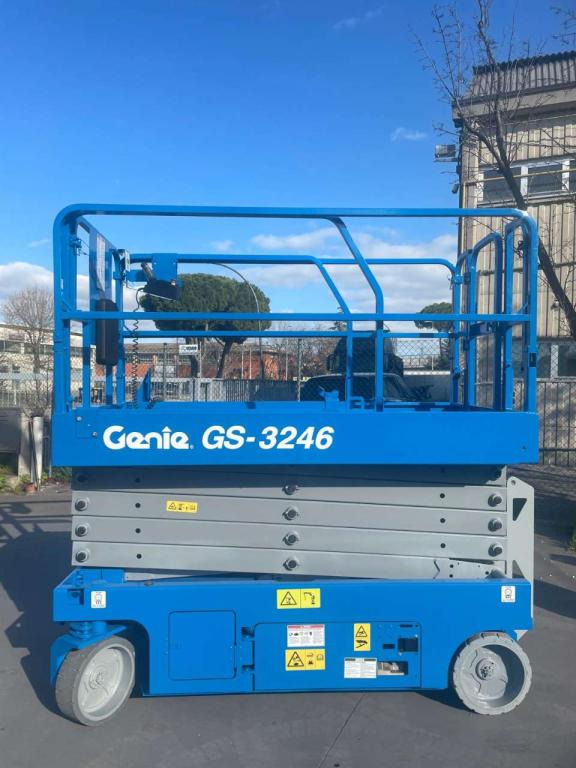 Genie GS-3246 - 剪式升降机:图1 Genie GS-3246 - 剪式升降机:图1