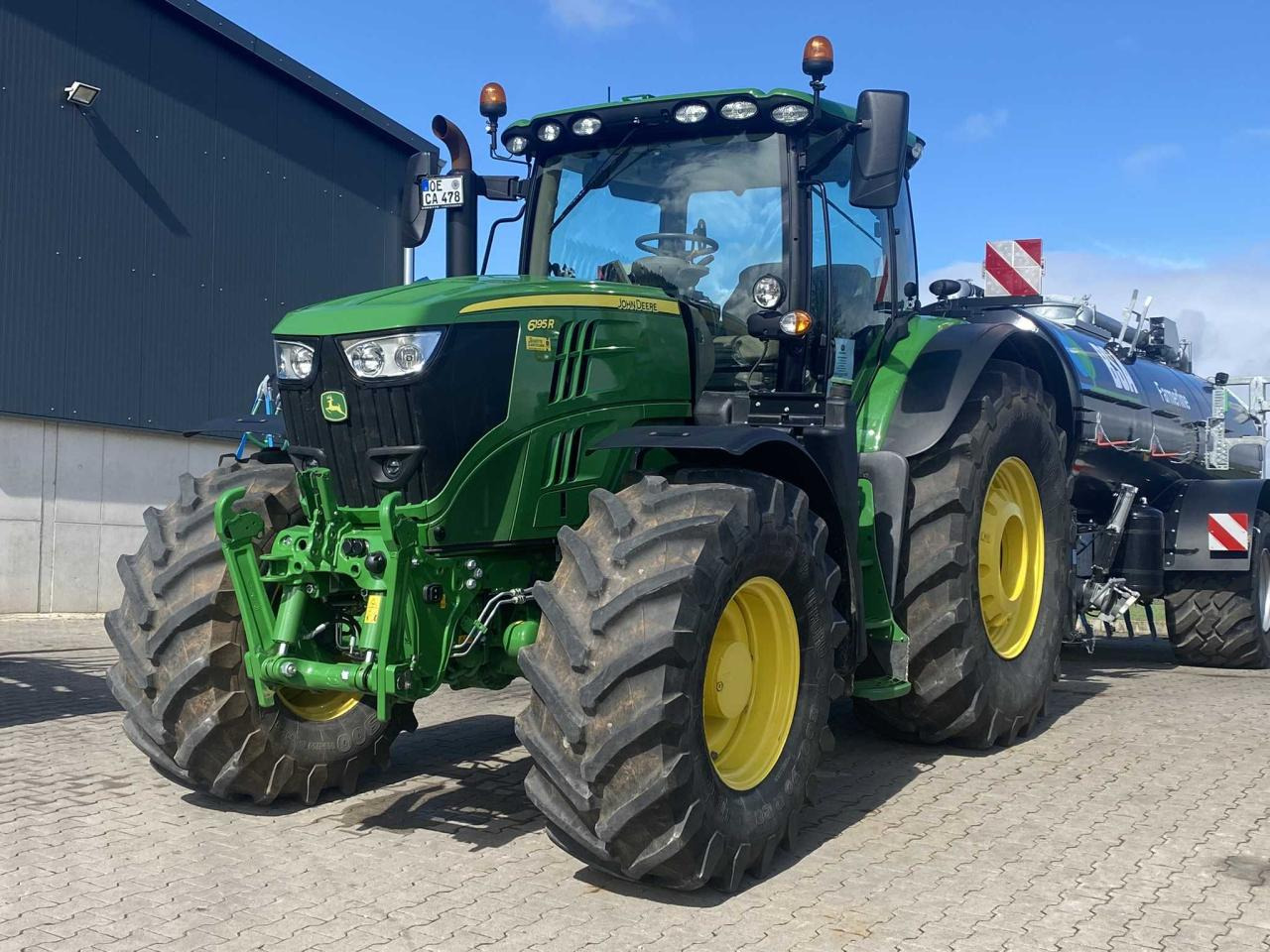 John Deere 6195R - 拖拉机:图1 John Deere 6195R - 拖拉机:图1