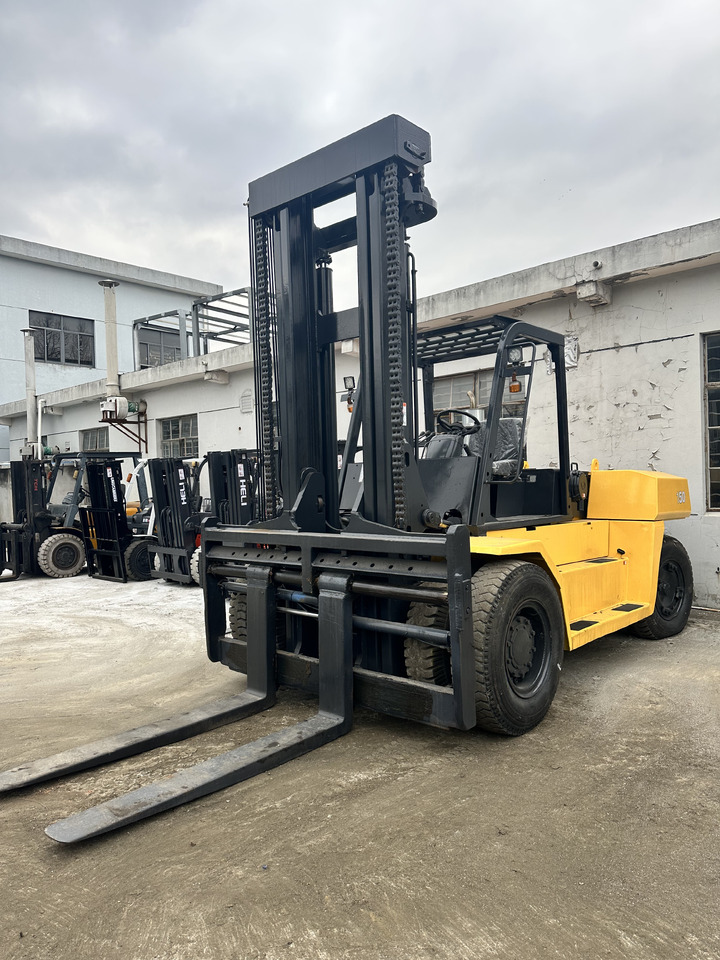KOMATSU FD150 FD100 FD30 FD50 FD80 3Ton 5ton 8ton 10ton 15ton 16ton 20ton komatsu forklift - 柴油叉车:图2 KOMATSU FD150 FD100 FD30 FD50 FD80 3Ton 5ton 8ton 10ton 15ton 16ton 20ton komatsu forklift - 柴油叉车:图2
