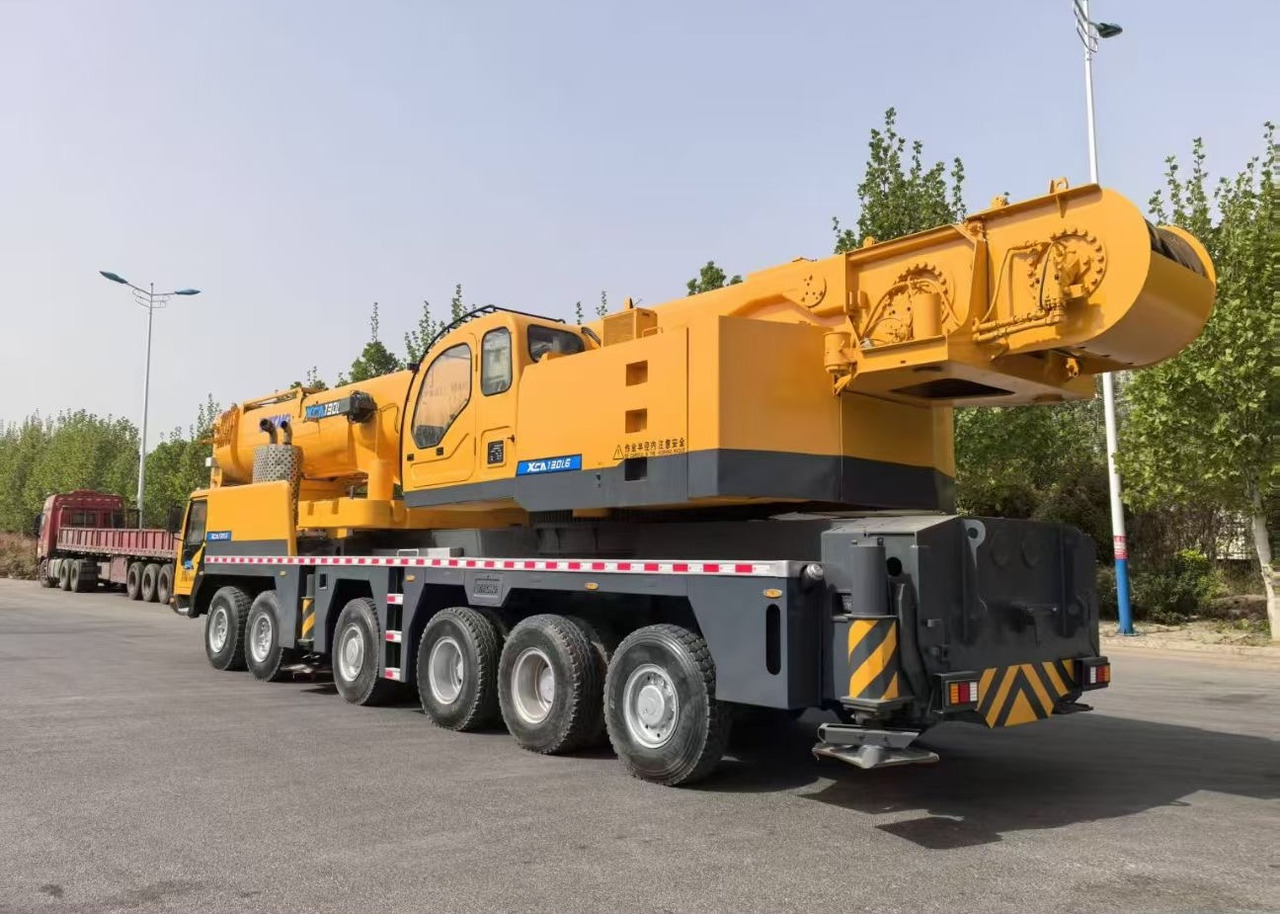 XCMG QY130K 130 ton 120 ton 140ton 150ton 160ton 200t truck crane - 移动式起重机:图2 XCMG QY130K 130 ton 120 ton 140ton 150ton 160ton 200t truck crane - 移动式起重机:图2