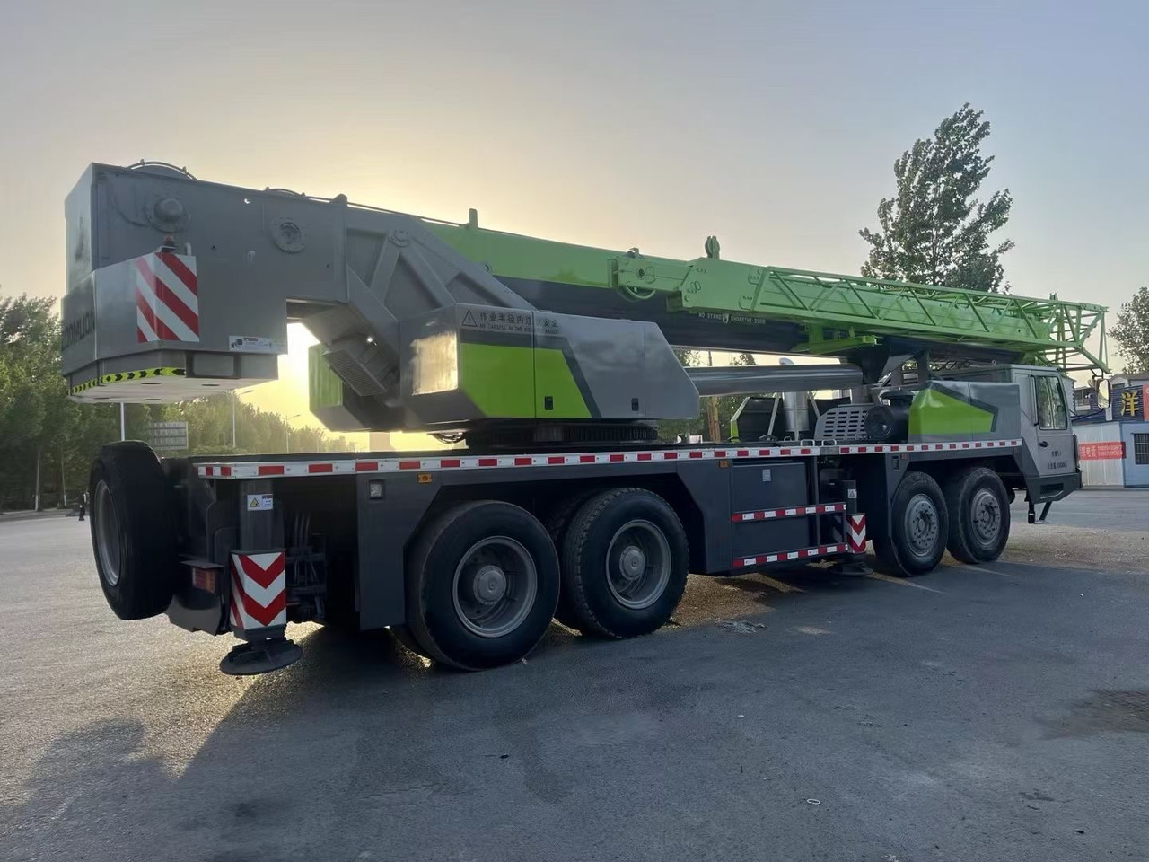 ZOOMLION ZTC700V 70 ton 80 ton ztc800v ztc1000v truck crane - 移动式起重机:图3 ZOOMLION ZTC700V 70 ton 80 ton ztc800v ztc1000v truck crane - 移动式起重机:图3