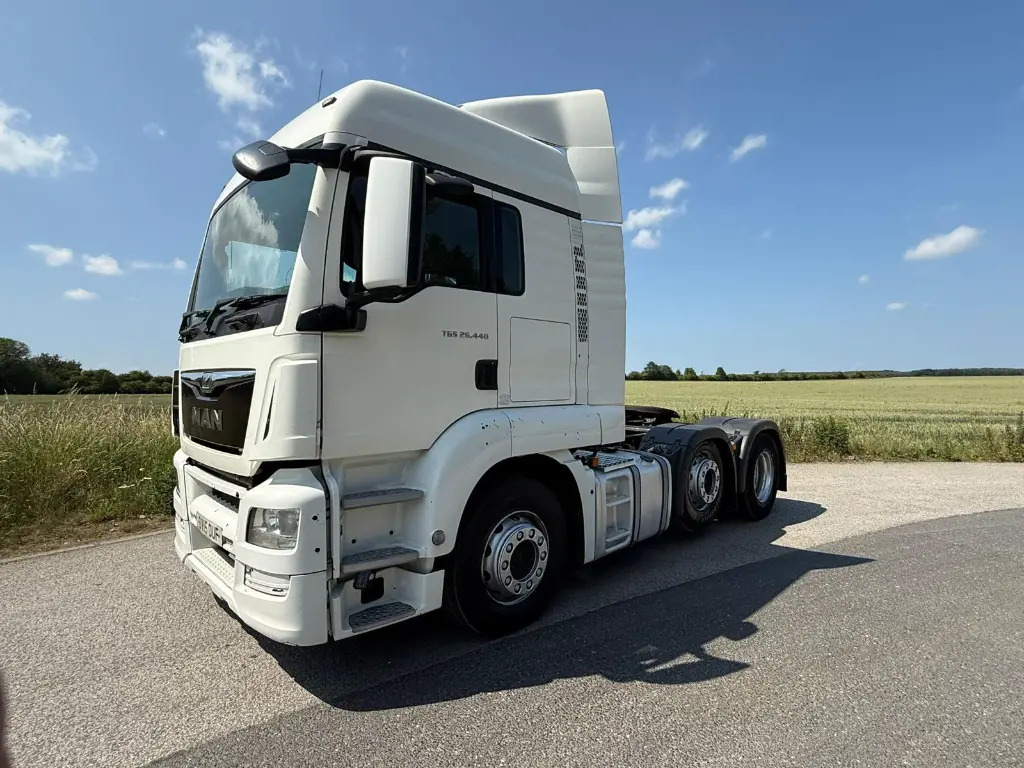 MAN TGS 26.440 6x2 - 牵引车:图4 MAN TGS 26.440 6x2 - 牵引车:图4