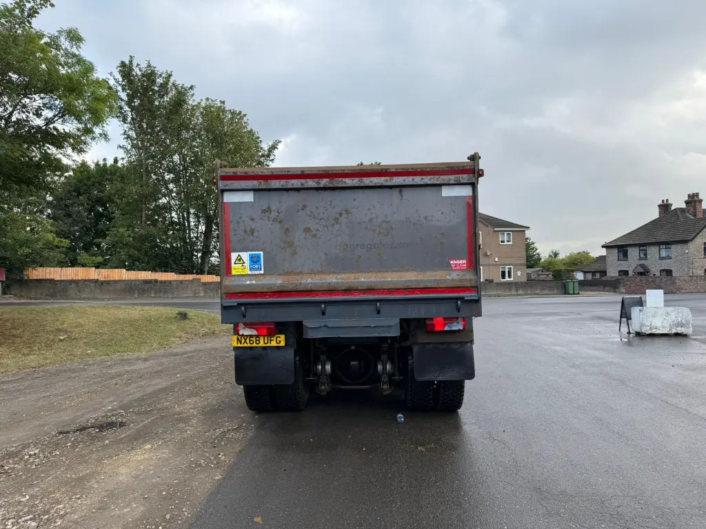 MAN TGS 35.420 8x4 Tipper (UFG) - 翻斗车:图4 MAN TGS 35.420 8x4 Tipper (UFG) - 翻斗车:图4