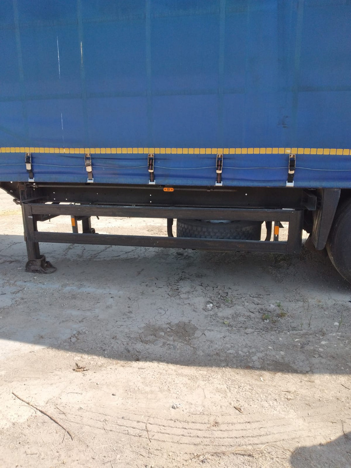 Semirimorchio centinato - 侧帘半拖车:图2 Semirimorchio centinato - 侧帘半拖车:图2