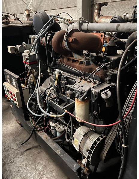 Caterpillar 3304 (EX POLICE WATERCANON ENGINE - LOW OPERATING HOURS) (5x in Stock) - 发动机:图3 Caterpillar 3304 (EX POLICE WATERCANON ENGINE - LOW OPERATING HOURS) (5x in Stock) - 发动机:图3
