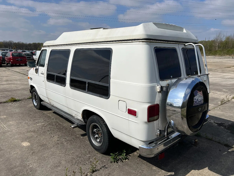 Chevrolet Chevy Van 2.0 G-Series - 汽车:图5 Chevrolet Chevy Van 2.0 G-Series - 汽车:图5