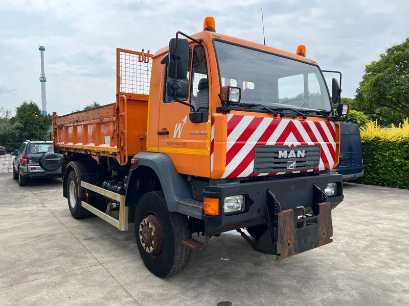 MAN LE 18.280 4x4 - 翻斗车:图3 MAN LE 18.280 4x4 - 翻斗车:图3