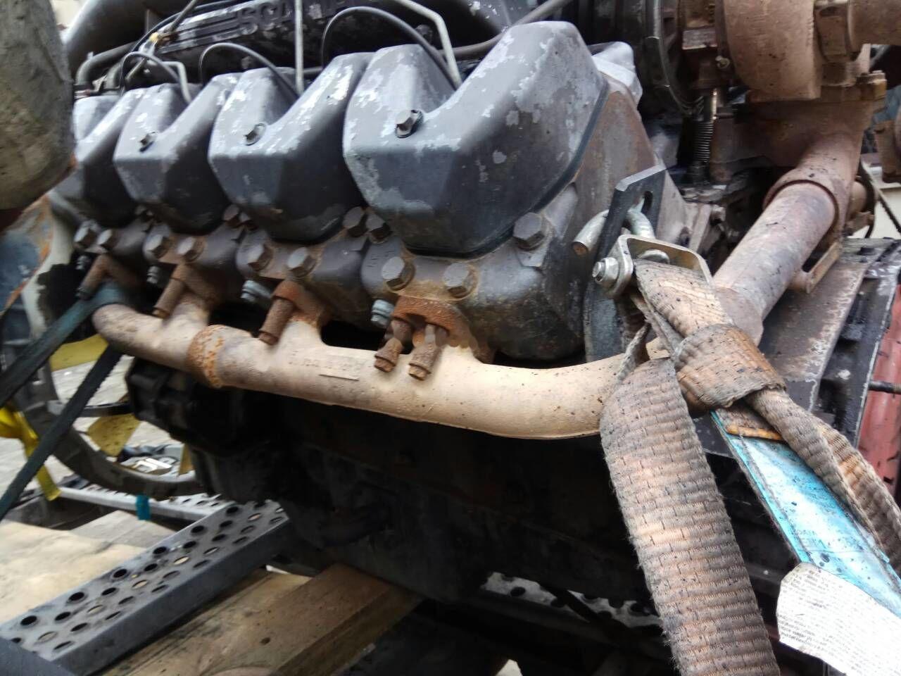 Scania DSC1413   Scania 144 V8 530 E2 - 发动机 适用于 卡车:图4 Scania DSC1413   Scania 144 V8 530 E2 - 发动机 适用于 卡车:图4